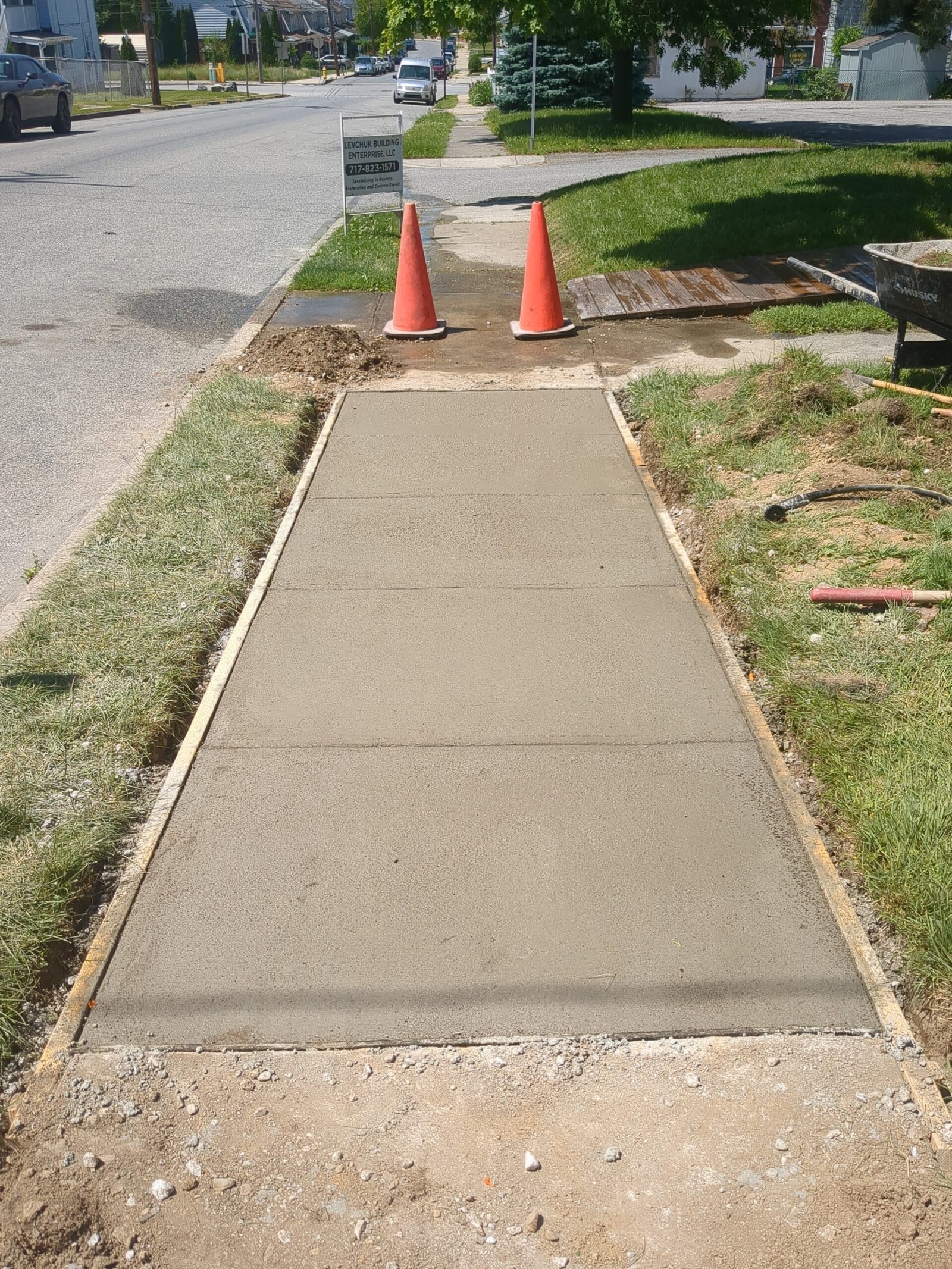 Stone walkway and steps by LBE Masonry, York County PA